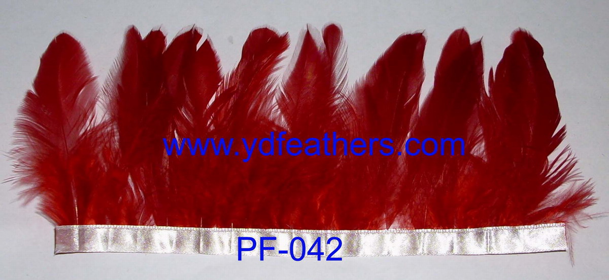 PF-042(Rooster/Coque/Cock Schlappens Feather Fringe/Trim Dyed Red)